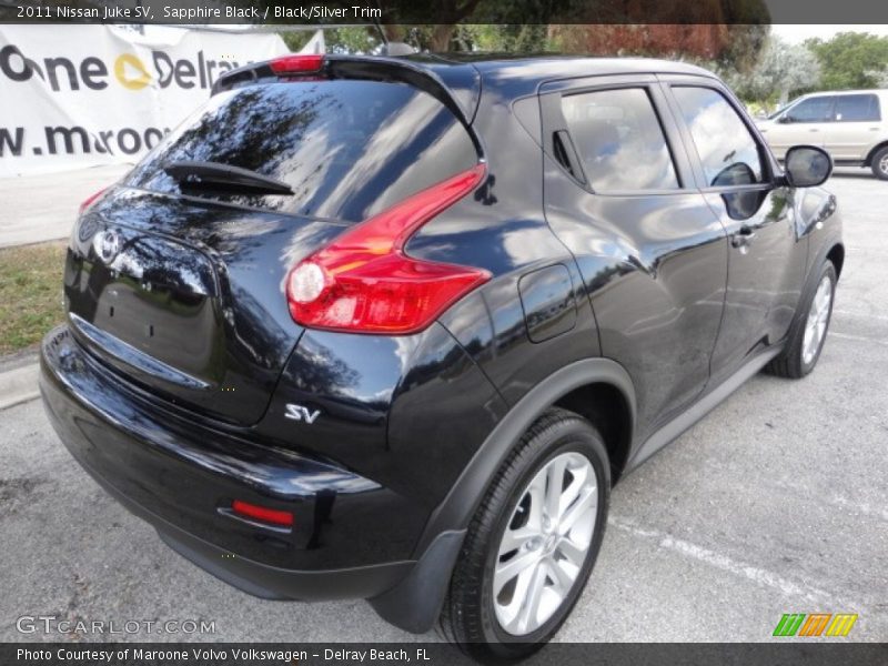 Sapphire Black / Black/Silver Trim 2011 Nissan Juke SV
