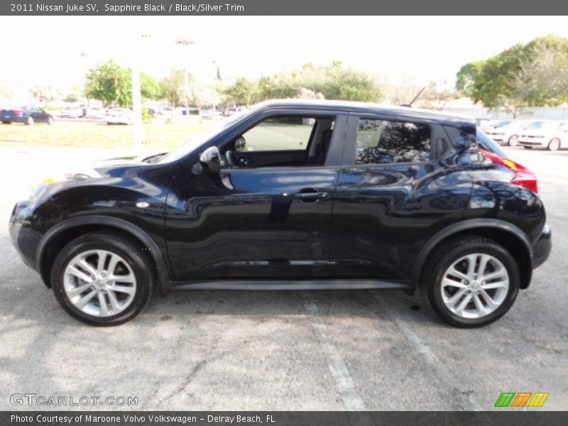 Sapphire Black / Black/Silver Trim 2011 Nissan Juke SV