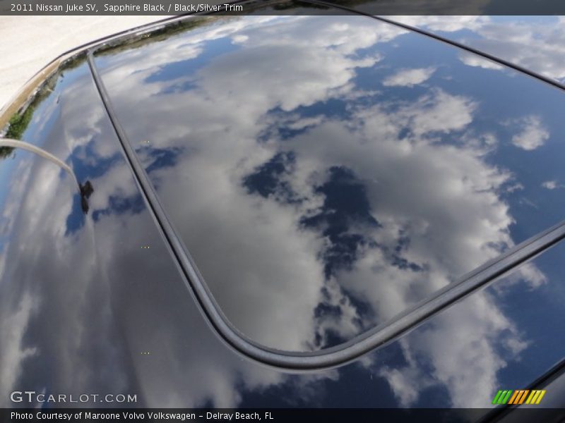 Sapphire Black / Black/Silver Trim 2011 Nissan Juke SV