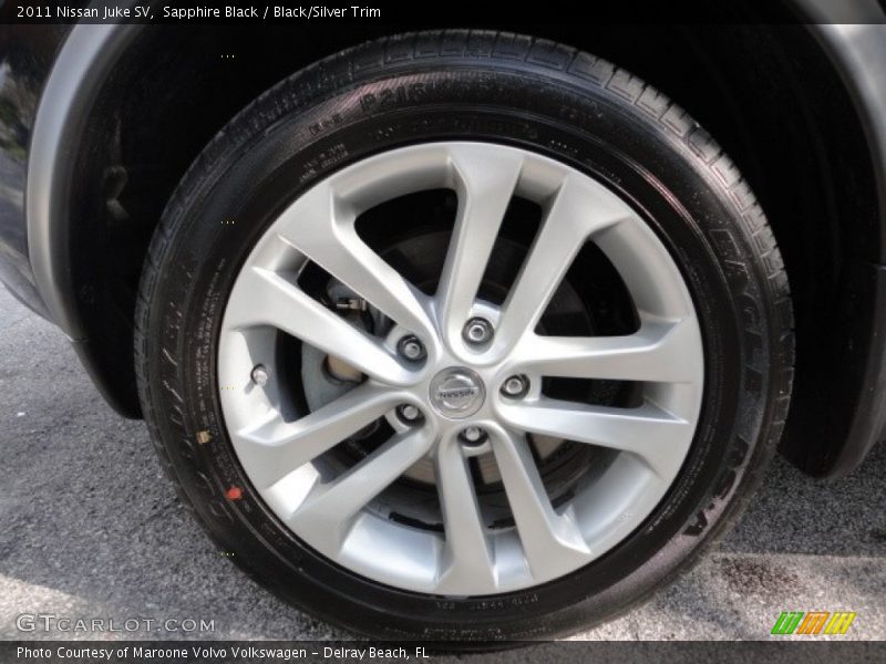 Sapphire Black / Black/Silver Trim 2011 Nissan Juke SV