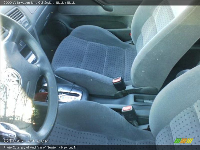 Black / Black 2000 Volkswagen Jetta GLS Sedan