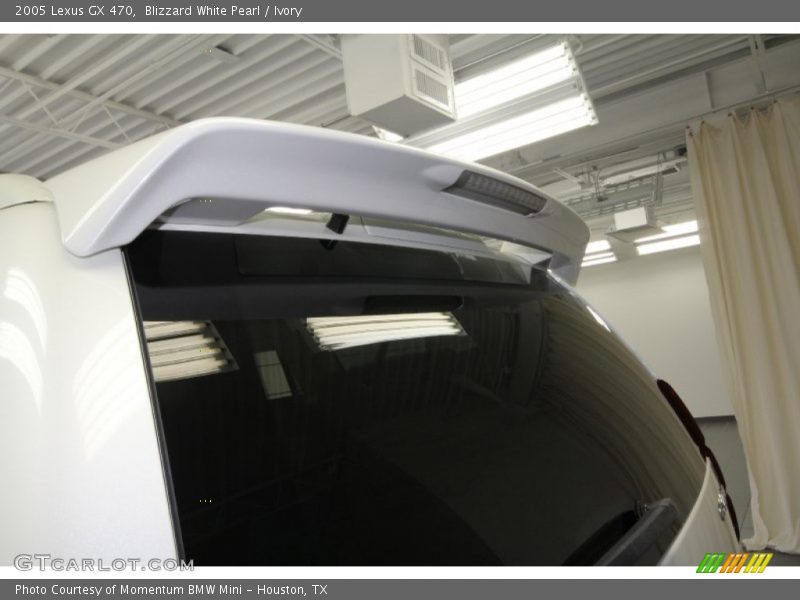 Blizzard White Pearl / Ivory 2005 Lexus GX 470