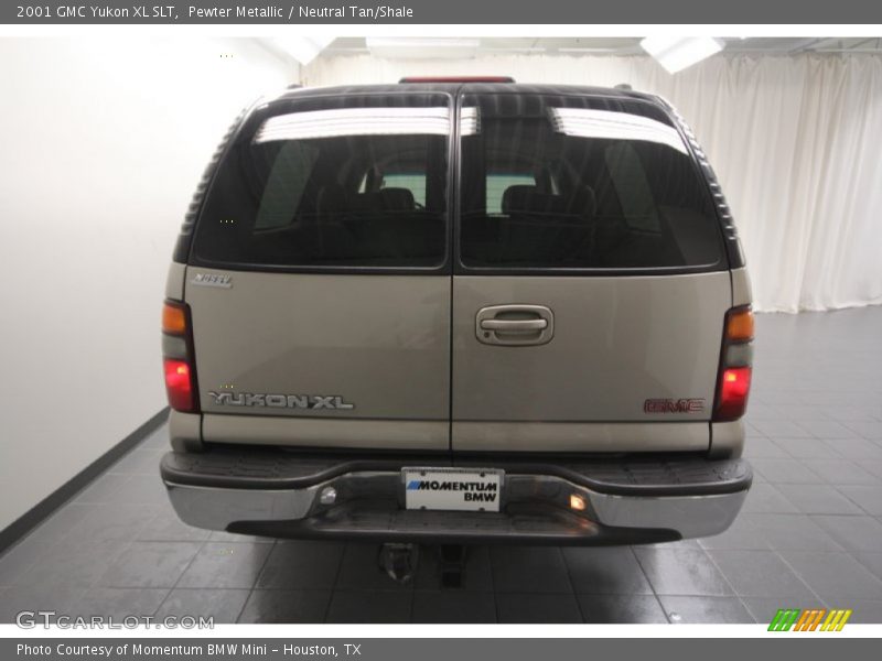 Pewter Metallic / Neutral Tan/Shale 2001 GMC Yukon XL SLT