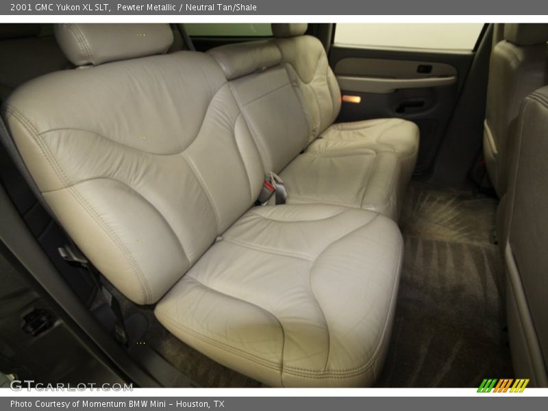 Pewter Metallic / Neutral Tan/Shale 2001 GMC Yukon XL SLT