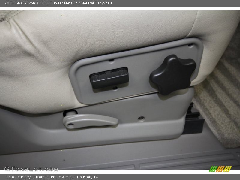 Pewter Metallic / Neutral Tan/Shale 2001 GMC Yukon XL SLT