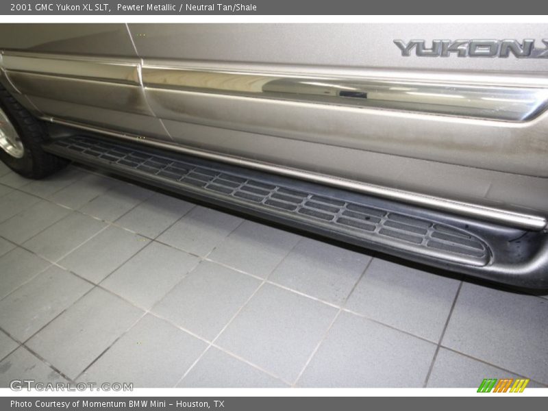 Pewter Metallic / Neutral Tan/Shale 2001 GMC Yukon XL SLT