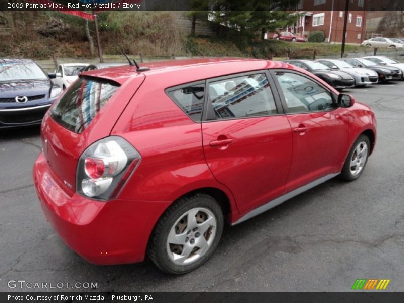 Red Hot Metallic / Ebony 2009 Pontiac Vibe