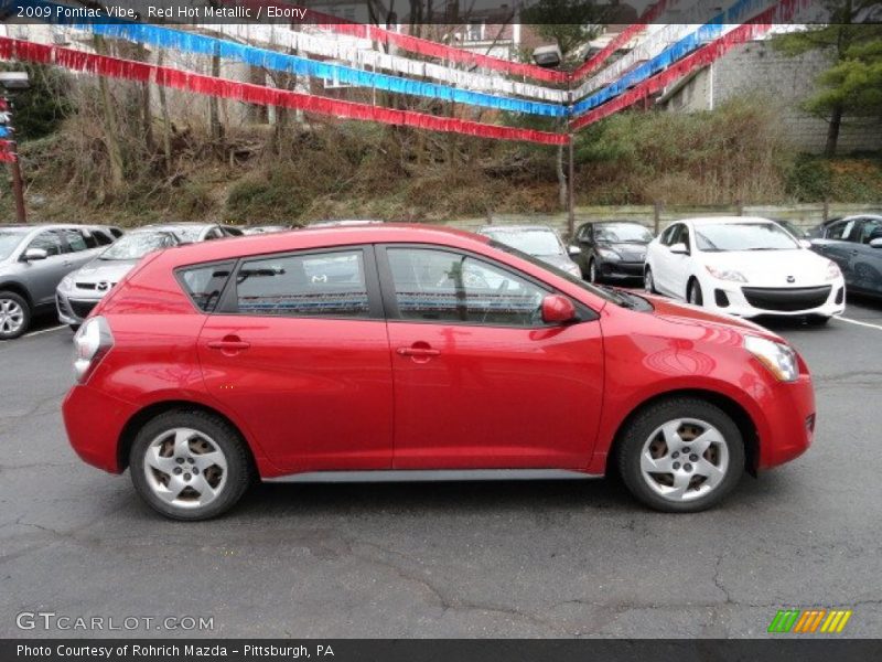 Red Hot Metallic / Ebony 2009 Pontiac Vibe