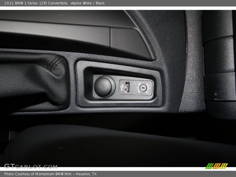 Alpine White / Black 2012 BMW 1 Series 128i Convertible