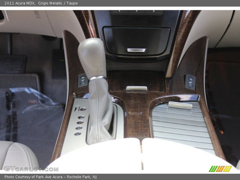 Grigio Metallic / Taupe 2011 Acura MDX