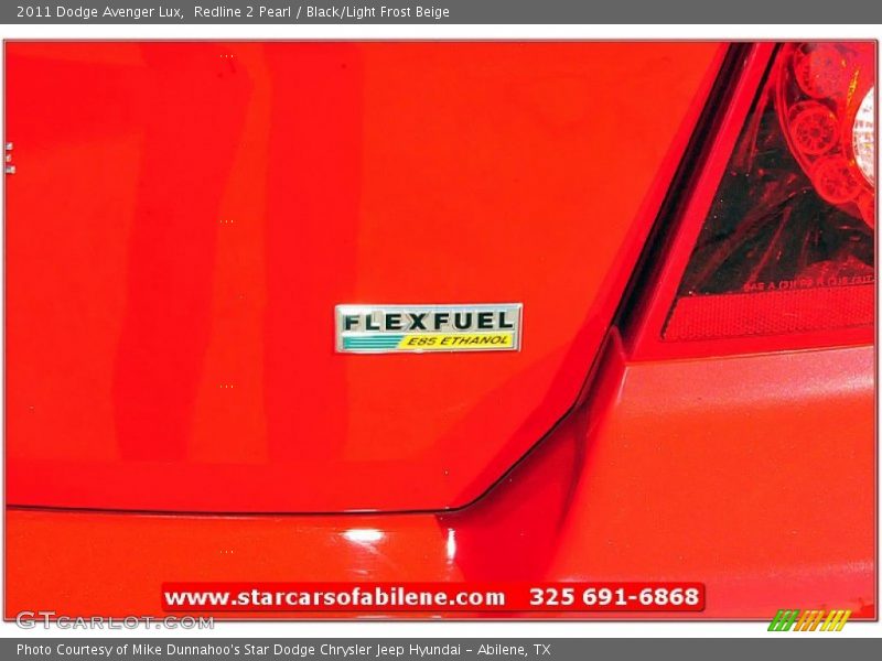 Redline 2 Pearl / Black/Light Frost Beige 2011 Dodge Avenger Lux