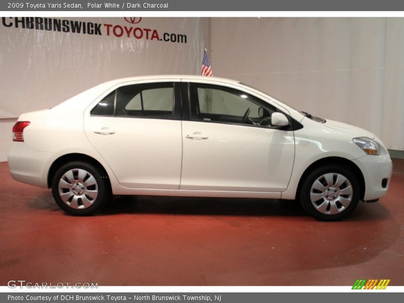 Polar White / Dark Charcoal 2009 Toyota Yaris Sedan