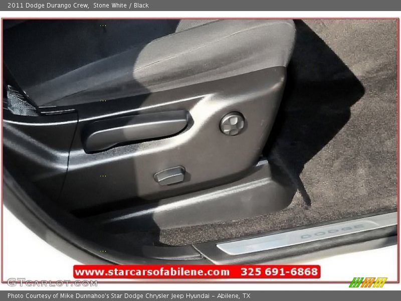 Stone White / Black 2011 Dodge Durango Crew