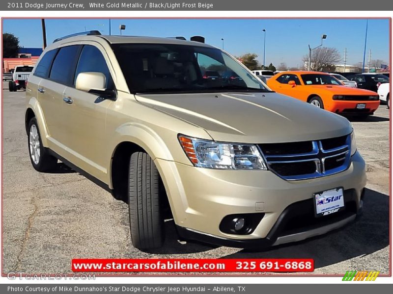 White Gold Metallic / Black/Light Frost Beige 2011 Dodge Journey Crew