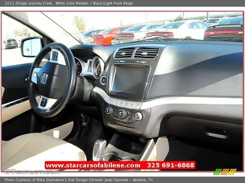 White Gold Metallic / Black/Light Frost Beige 2011 Dodge Journey Crew