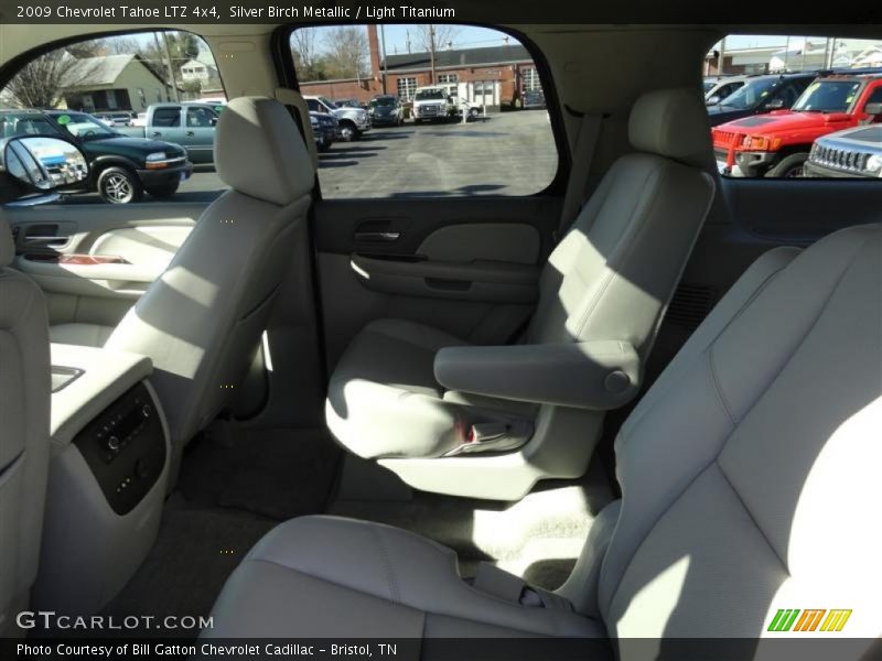Silver Birch Metallic / Light Titanium 2009 Chevrolet Tahoe LTZ 4x4