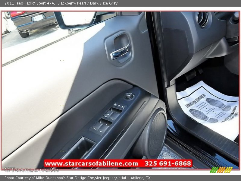 Blackberry Pearl / Dark Slate Gray 2011 Jeep Patriot Sport 4x4