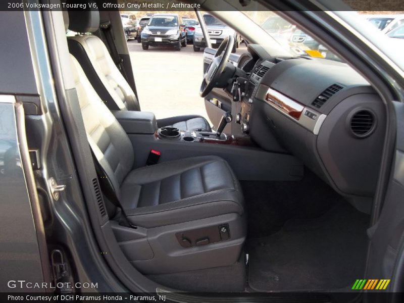 Offroad Grey Metallic / Anthracite 2006 Volkswagen Touareg V6