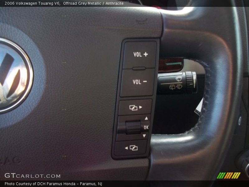 Offroad Grey Metallic / Anthracite 2006 Volkswagen Touareg V6