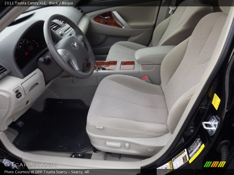Black / Bisque 2011 Toyota Camry XLE