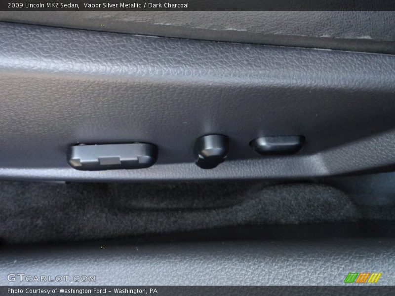 Vapor Silver Metallic / Dark Charcoal 2009 Lincoln MKZ Sedan