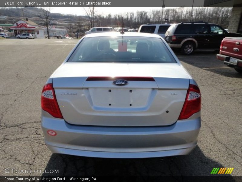 Brilliant Silver Metallic / Charcoal Black 2010 Ford Fusion SE