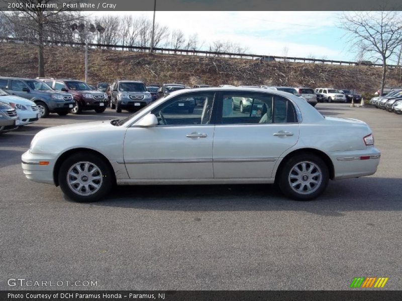 Pearl White / Gray 2005 Kia Amanti