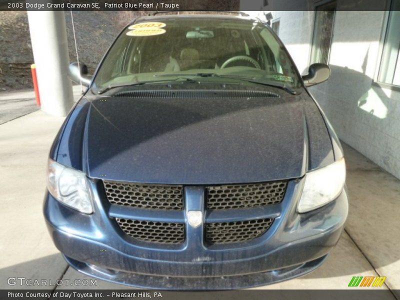 Patriot Blue Pearl / Taupe 2003 Dodge Grand Caravan SE