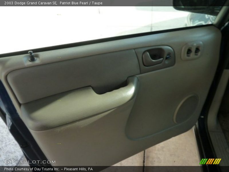 Patriot Blue Pearl / Taupe 2003 Dodge Grand Caravan SE