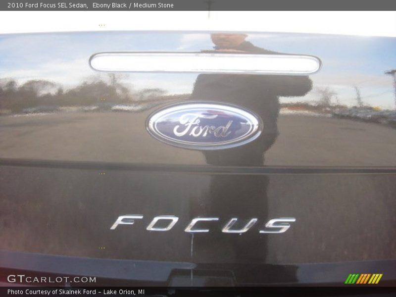 Ebony Black / Medium Stone 2010 Ford Focus SEL Sedan
