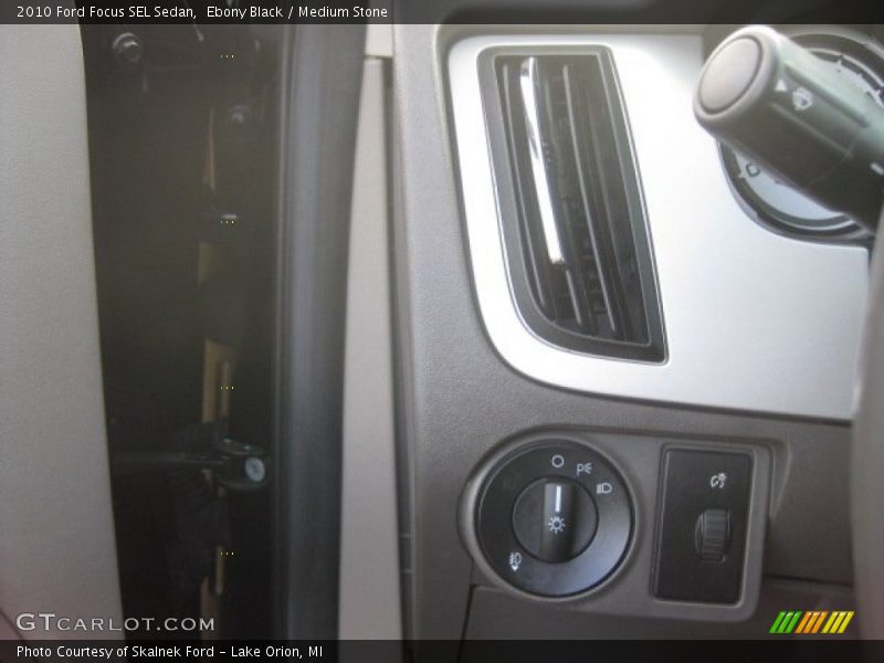 Ebony Black / Medium Stone 2010 Ford Focus SEL Sedan