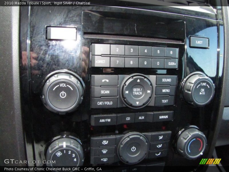 Controls of 2010 Tribute i Sport