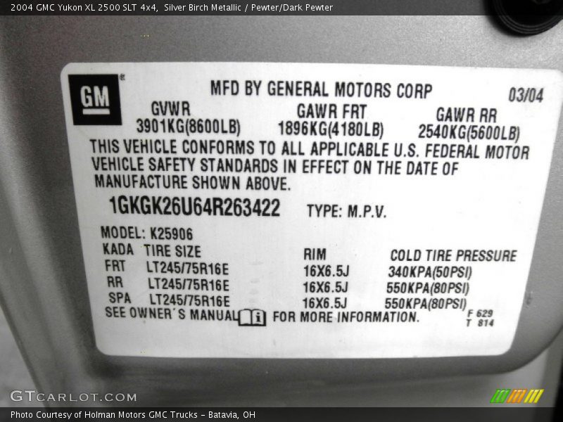 Silver Birch Metallic / Pewter/Dark Pewter 2004 GMC Yukon XL 2500 SLT 4x4