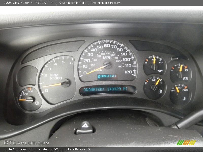 Silver Birch Metallic / Pewter/Dark Pewter 2004 GMC Yukon XL 2500 SLT 4x4