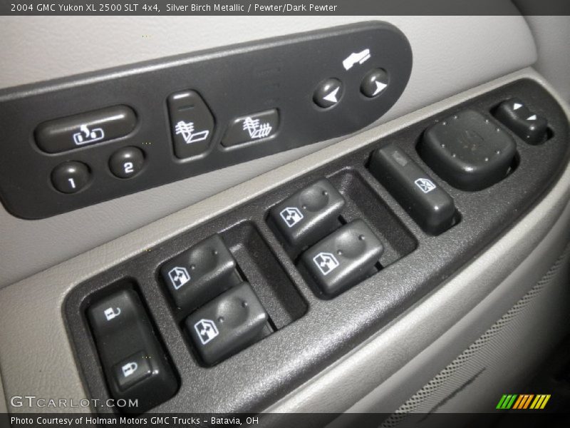 Silver Birch Metallic / Pewter/Dark Pewter 2004 GMC Yukon XL 2500 SLT 4x4
