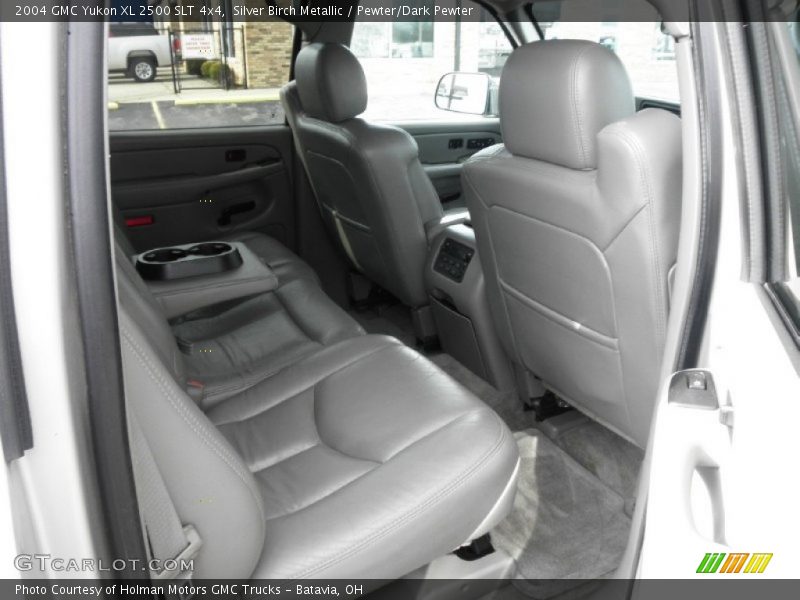 Silver Birch Metallic / Pewter/Dark Pewter 2004 GMC Yukon XL 2500 SLT 4x4