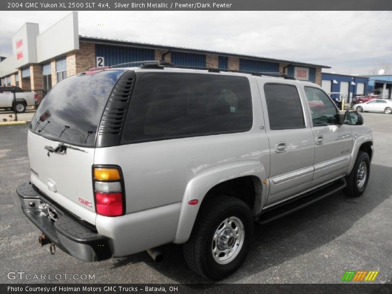 Silver Birch Metallic / Pewter/Dark Pewter 2004 GMC Yukon XL 2500 SLT 4x4