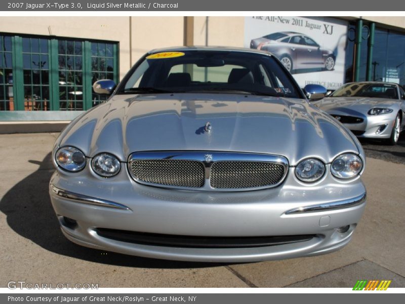 Liquid Silver Metallic / Charcoal 2007 Jaguar X-Type 3.0