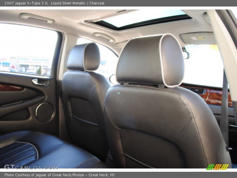 Liquid Silver Metallic / Charcoal 2007 Jaguar X-Type 3.0