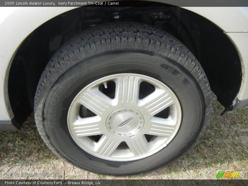 Ivory Parchment Tri-Coat / Camel 2005 Lincoln Aviator Luxury