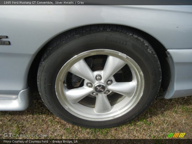  1995 Mustang GT Convertible Wheel
