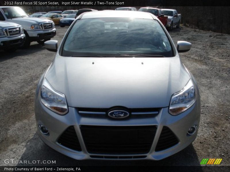 Ingot Silver Metallic / Two-Tone Sport 2012 Ford Focus SE Sport Sedan