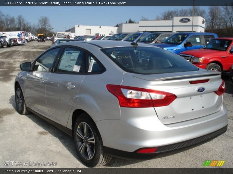 Ingot Silver Metallic / Two-Tone Sport 2012 Ford Focus SE Sport Sedan