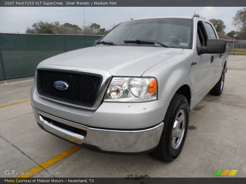 Silver Metallic / Medium Flint 2007 Ford F150 XLT SuperCrew