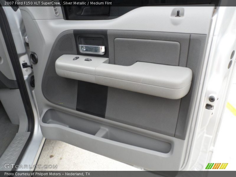 Silver Metallic / Medium Flint 2007 Ford F150 XLT SuperCrew
