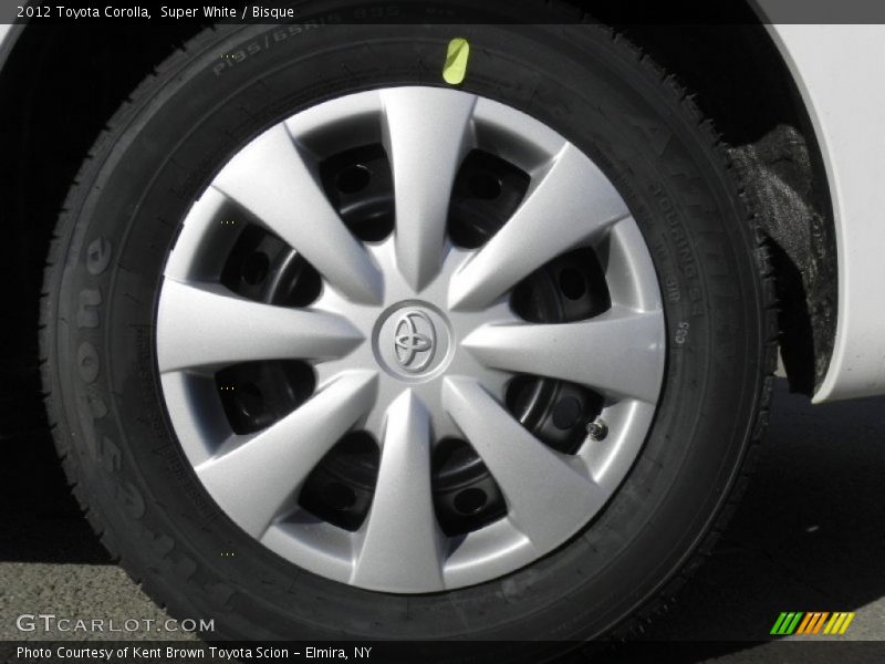 Super White / Bisque 2012 Toyota Corolla