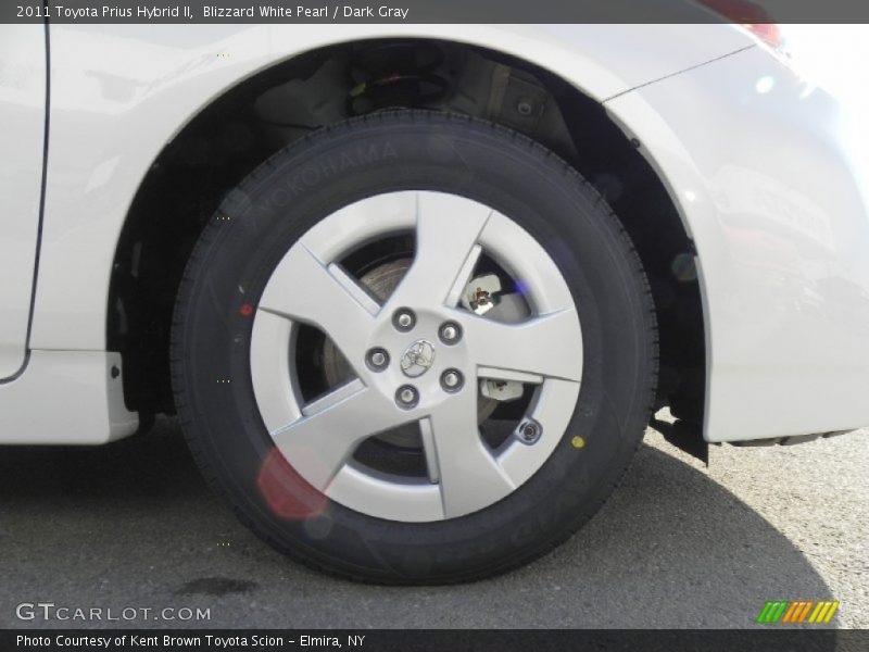 Blizzard White Pearl / Dark Gray 2011 Toyota Prius Hybrid II