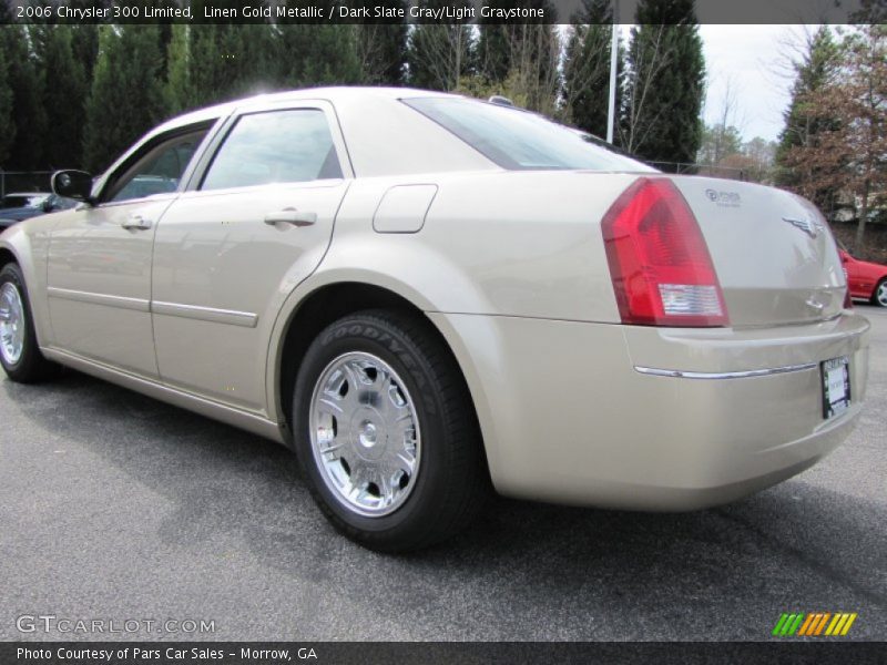 Linen Gold Metallic / Dark Slate Gray/Light Graystone 2006 Chrysler 300 Limited