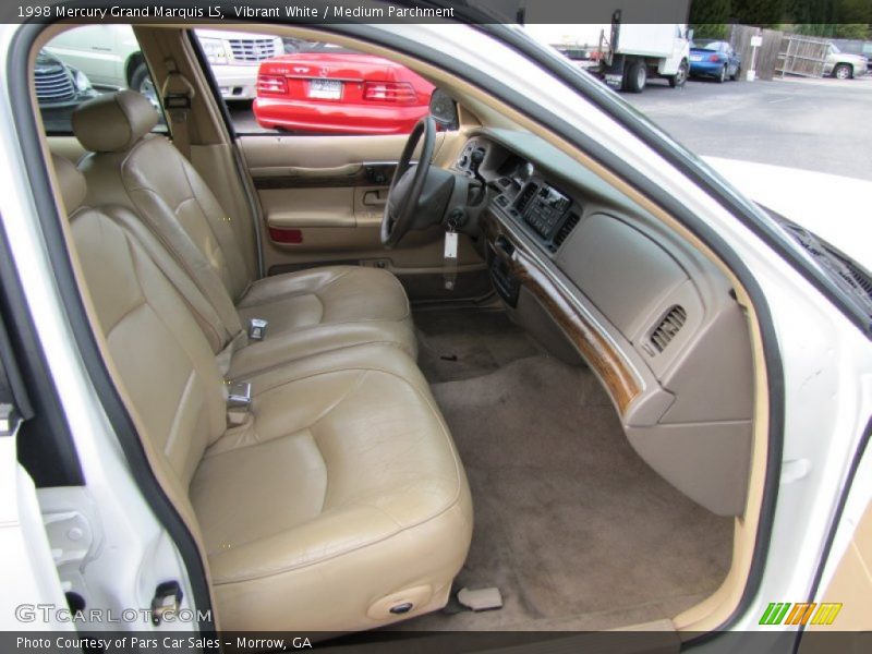 Vibrant White / Medium Parchment 1998 Mercury Grand Marquis LS