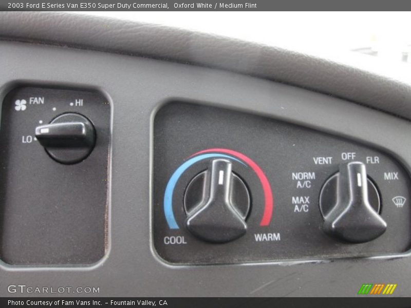 Oxford White / Medium Flint 2003 Ford E Series Van E350 Super Duty Commercial